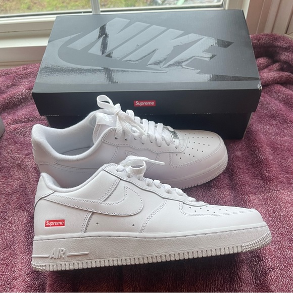 AIR FORCE 1 LOW SP - Picture 2 of 5